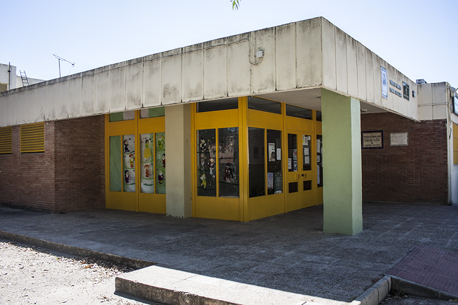 Colegio FernÃ¡n Caballero, entrada